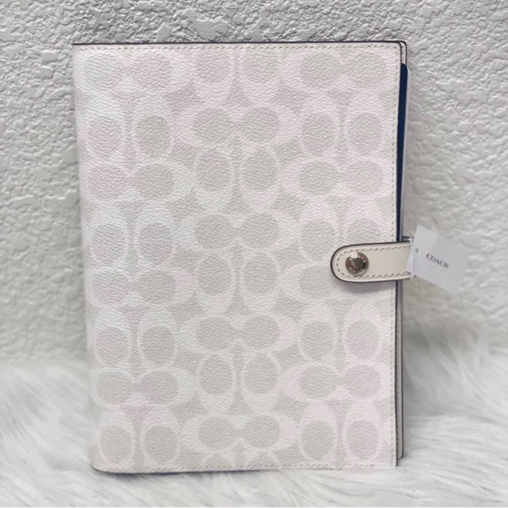 Coach Signature Leather Snap Notebook 📓 NWT/NIP - Picture 5 of 8